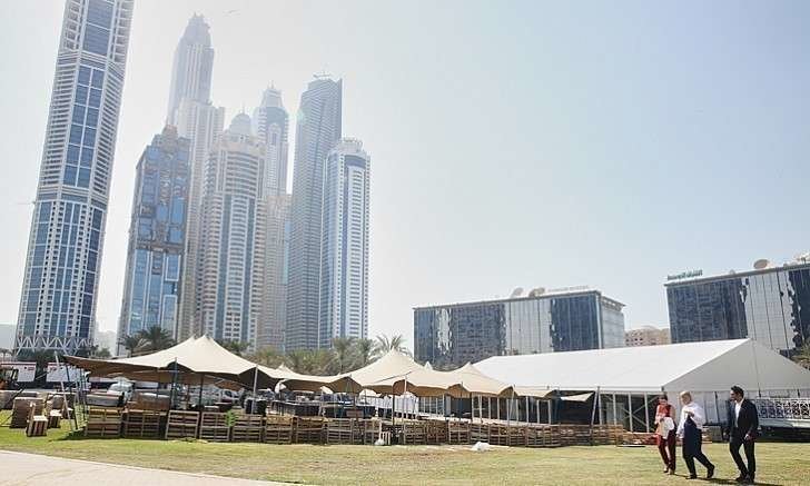 Dubai Media City Amphitheatre iba a ser la localización de Dubai Latin Fest. 