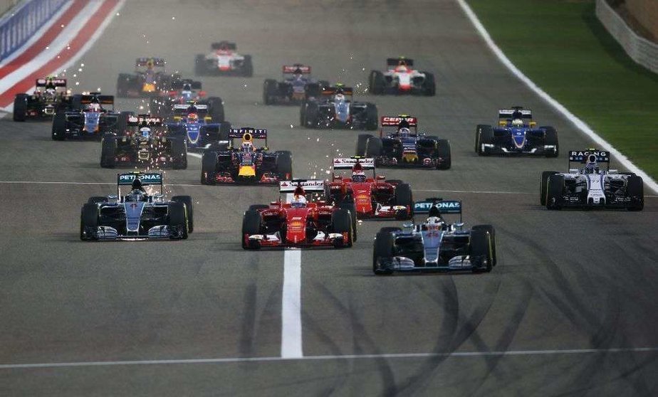 Una imagen de la carrera del GP de Fórmula Uno en Bahréin.