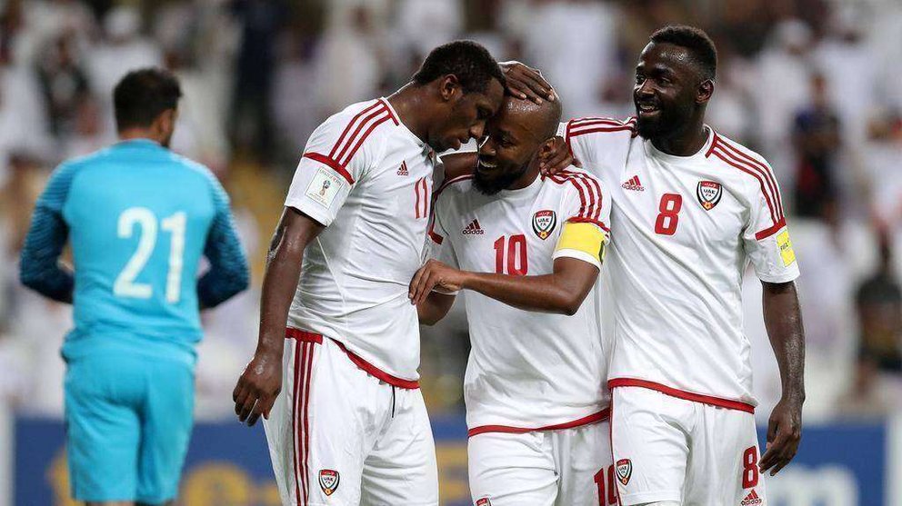 En la imagen del The National, Ahmed Khalil celebra su gol con la selección de EAU.