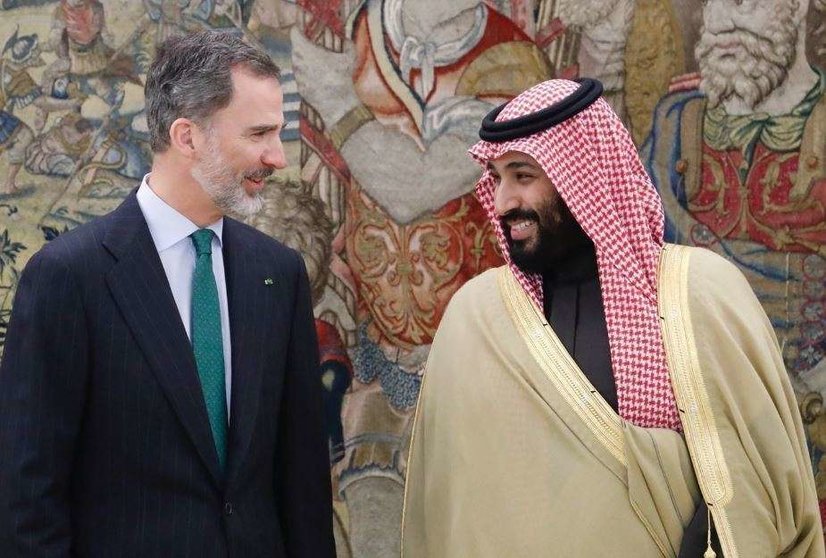 El Rey de España recibe al príncipe heredero de Arabia Saudita en Madrid.