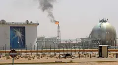 El campo de petr&oacute;leo de Khurais, cerca de Riad, Arabia Saudita.