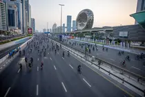 Ciclistas participantes en la prueba. (Dubai Media Office)