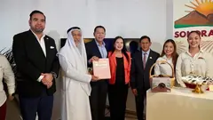 Delegación de Emiratos en el Festival mexicano de la Palma Datilera. (X)