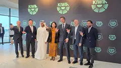 Organizadores del evento en Dubai de Kiwih. (Cedida)