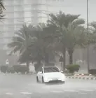 Imagen de la fuerte lluvia en EAU. (Facebook)