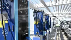 Cargadores coches el&eacute;ctricos E 11. (X)