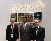 En el centro de la imagen el ministro de Econom&iacute;a de EAU. (WAM)