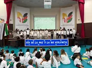 Emotiva y activa celebraci&oacute;n del D&iacute;a Escolar de la Paz y la No Violencia en The Spanish School of Abu Dhabi. (Cedida)