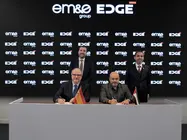 Un momento de la firma del acuerdo entre EDGE y Escribano. (WAM)