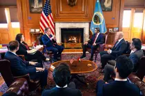 Un momento de la visita del ministro emirat&iacute; a Estados Unidos. (WAM)