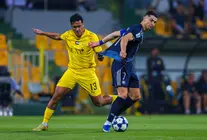 A la derecha Cristinao Ronaldo en el partido de este domingo en Dubai. (Al Nassr)