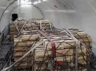 Una imagen de material incautado por EAU. (WAM)
