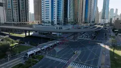 Vista a&eacute;rea del nuevo puente en  Dubai. (WAM)
