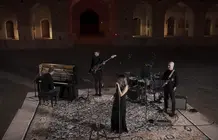 Captura de pantalla del concierto de la cantante iran&iacute;. (Youtube)