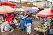 Una imagen de un mercado en el Congo. (X)