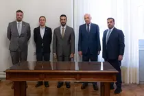 Un momento de la firma del Memorando en la Universidad de Barcelona. (WAM)