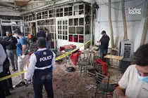 Imagen del atentado en una cafeter&iacute;a de Damasco. (SANA)