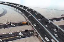 El puente de tres carriles recientemente inaugurado. (RTA)