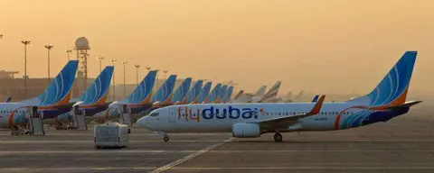 Una imagen de aviones de la aerol&iacute;nea de bajo coste de Dubai.