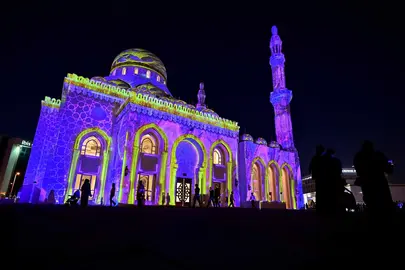 La mezquita Masjid Al Hudaiba en Dubai. (X)