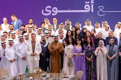 Representantes de la Autoridad de Medios de EAU durante el encuentro por Ramad&aacute;n. (WAM)