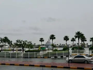 D&iacute;a con nubes en Emiratos. (EL CORREO)