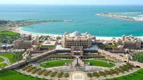 Emirates Palace en Abu Dhabi. (Fuente externa)