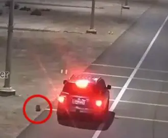 Uno de los conductores captado tras tirar basura. (Instagram)