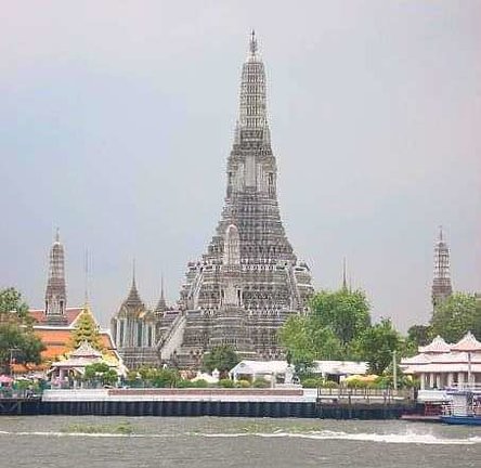 Templo de Wat Arun en Bangkok. (Mónica Ortega)