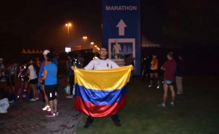 Representante de la Delegación Colombiana en el Maratón de Dubai 2016.