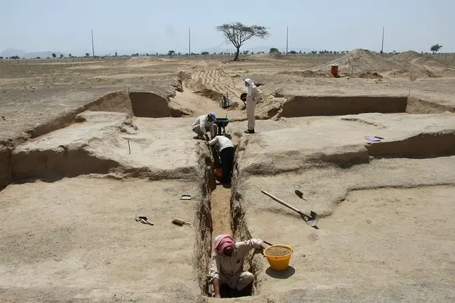 Zona del 'falaj' en la que se inicia la red secundaria de canalizaciones en Sharjah. (EL CORREO)