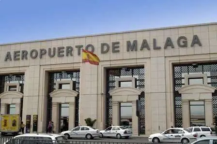 Acceso principal del Aeropuerto de M&aacute;laga en Espa&ntilde;a. (Fuente externa)