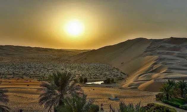Una imagen del desierto de Abu Dhabi en verano. (EL CORREO)