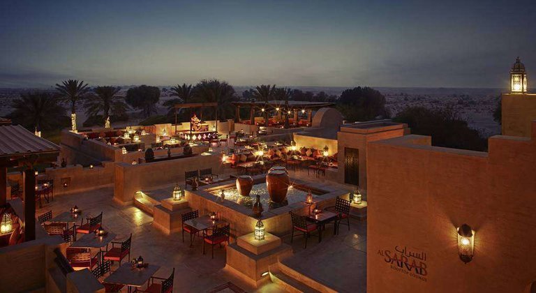 El hotel Bab Al Shams se encuentra en el desierto de Dubai.