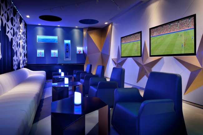 Sports bar Blue Sky en el hotel Southern Sun Abu Dhabi. (Cedida)