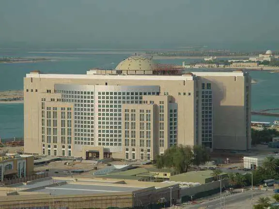 Sede del Ministerio de Relaciones Exteriores de Emiratos Árabes en Abu Dhabi. (Fuente externa)