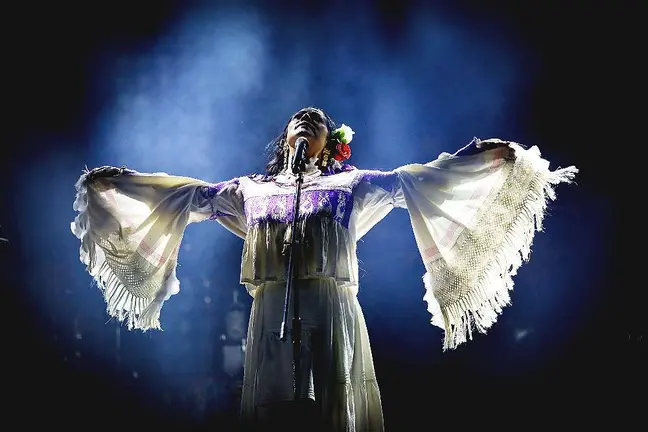 La cantante mexicana Lila Downs, durante una actuación. (Cedida)