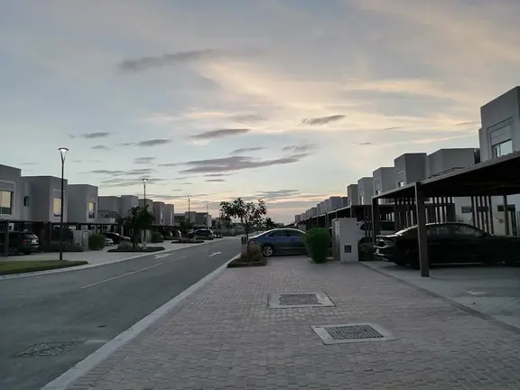 Una urbanizaci&oacute;n en Dubai South. (EL CORREO)