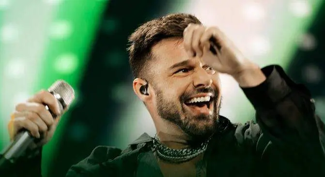 Ricky Martin. (X)