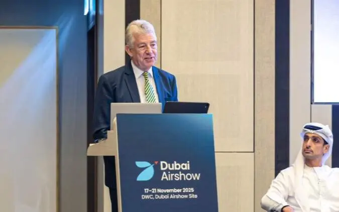 Paul Griffiths durante su intervenci&oacute;n en Dubai Airshow 2025. (X)