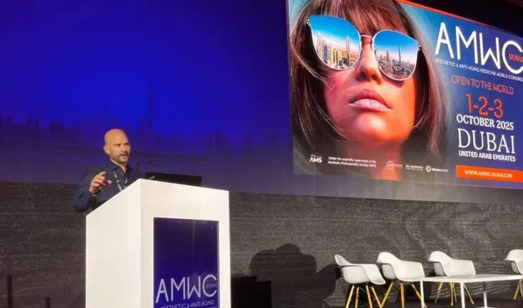 Eduardo Cardona durante su conferencia en Dubai. (Cedida)