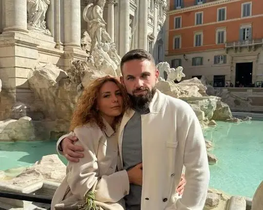 Roman Novak y su esposa en una imagen en Instagram.