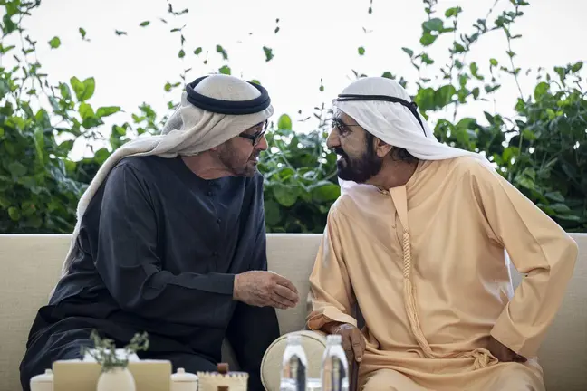 Los l&iacute;deres de EAU en Abu Dhabi. (WAM)