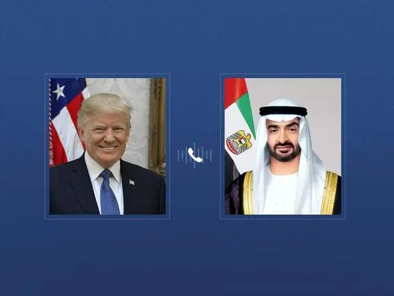 El presidente de Emiratos &Aacute;rabes Unidos y el jeque Mohamed bin Zayed Al Nahyan. (WAM)