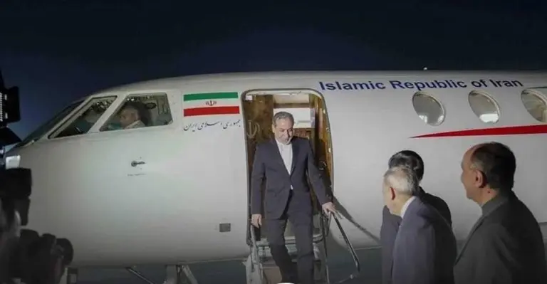 El ministro de Exteriores de Ir&aacute;n llega a Islamabad. (X)