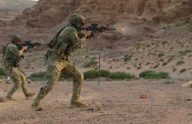 paracaidistas de EEUU durante un entrenanmiento en Oriente Medio- (Centcom)