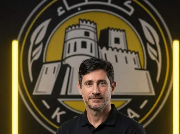 El entrenador V&iacute;ctor S&aacute;nchez del Amo. (X)