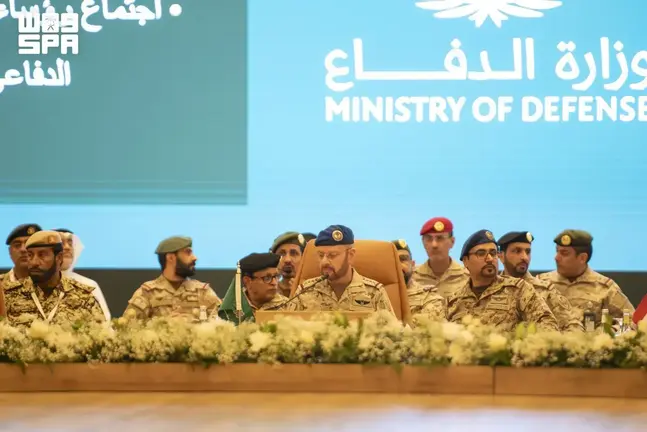 Reuni&oacute;n de jefes de Estado Mayor en Arabia Saud&iacute;. (SPA)