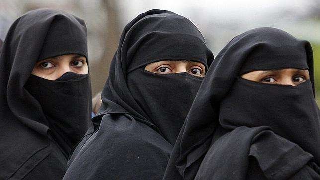 Una imagen de mujeres en Arabia Saudita.