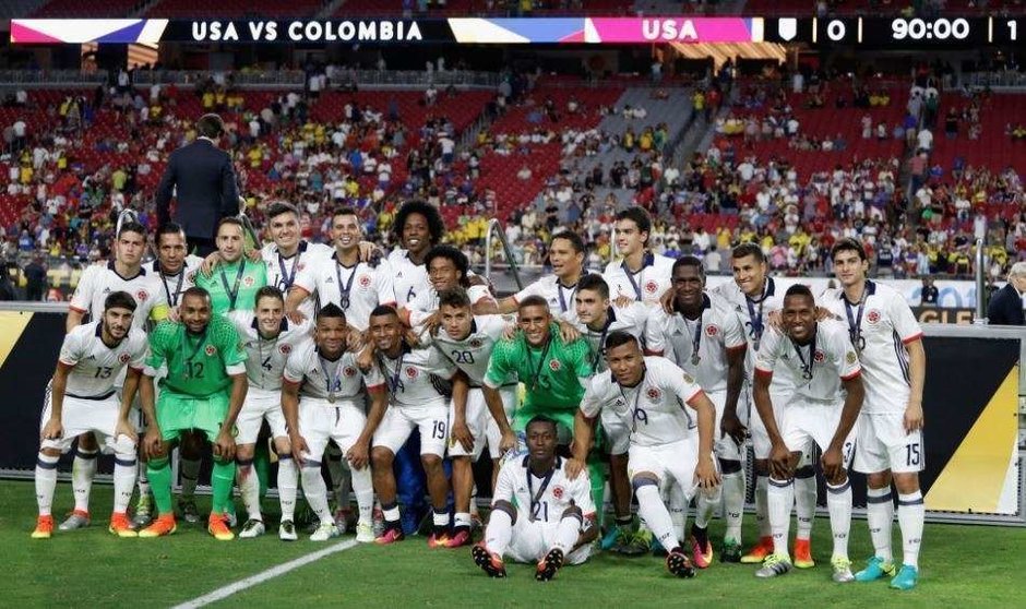 Los jugadores de Colombia tras imponerse a la selección de Estados Unidos.